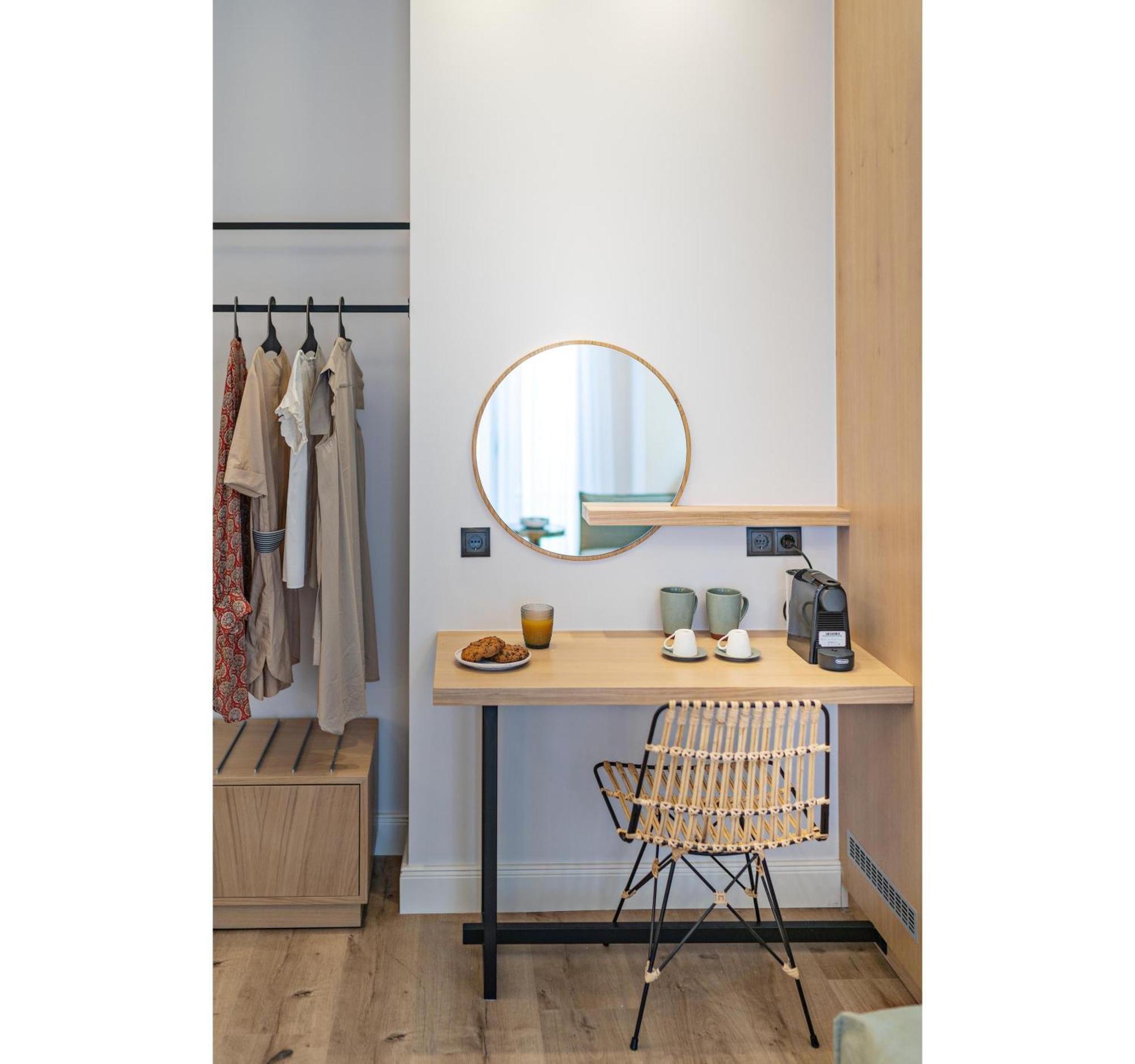 העיירה רתימנו Oniro Suites מראה חיצוני תמונה